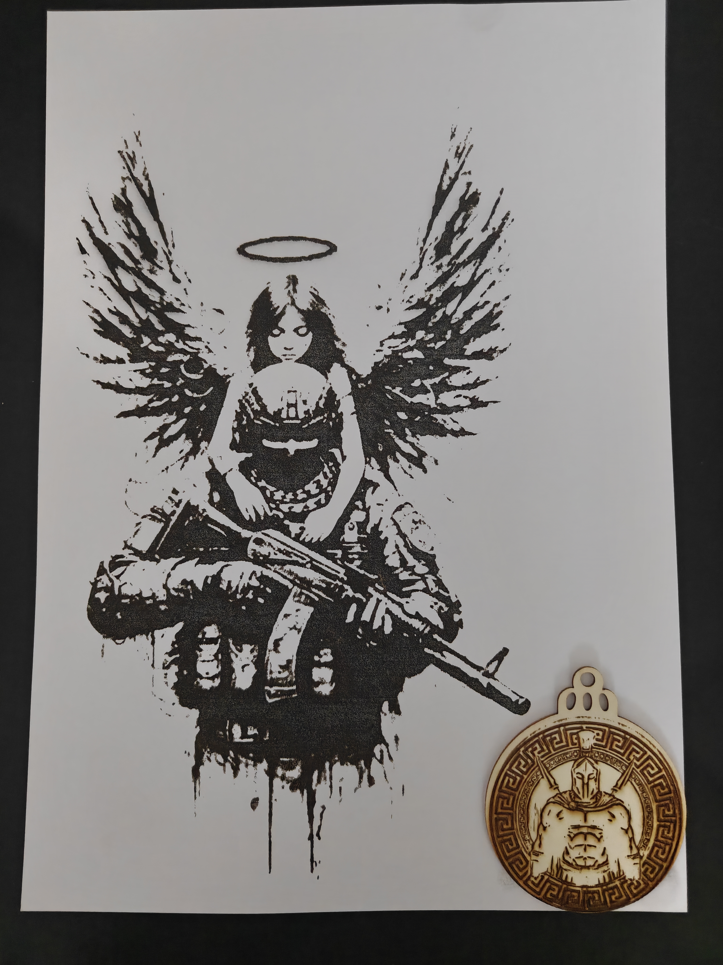 Grawer patriotyczny żołnierz