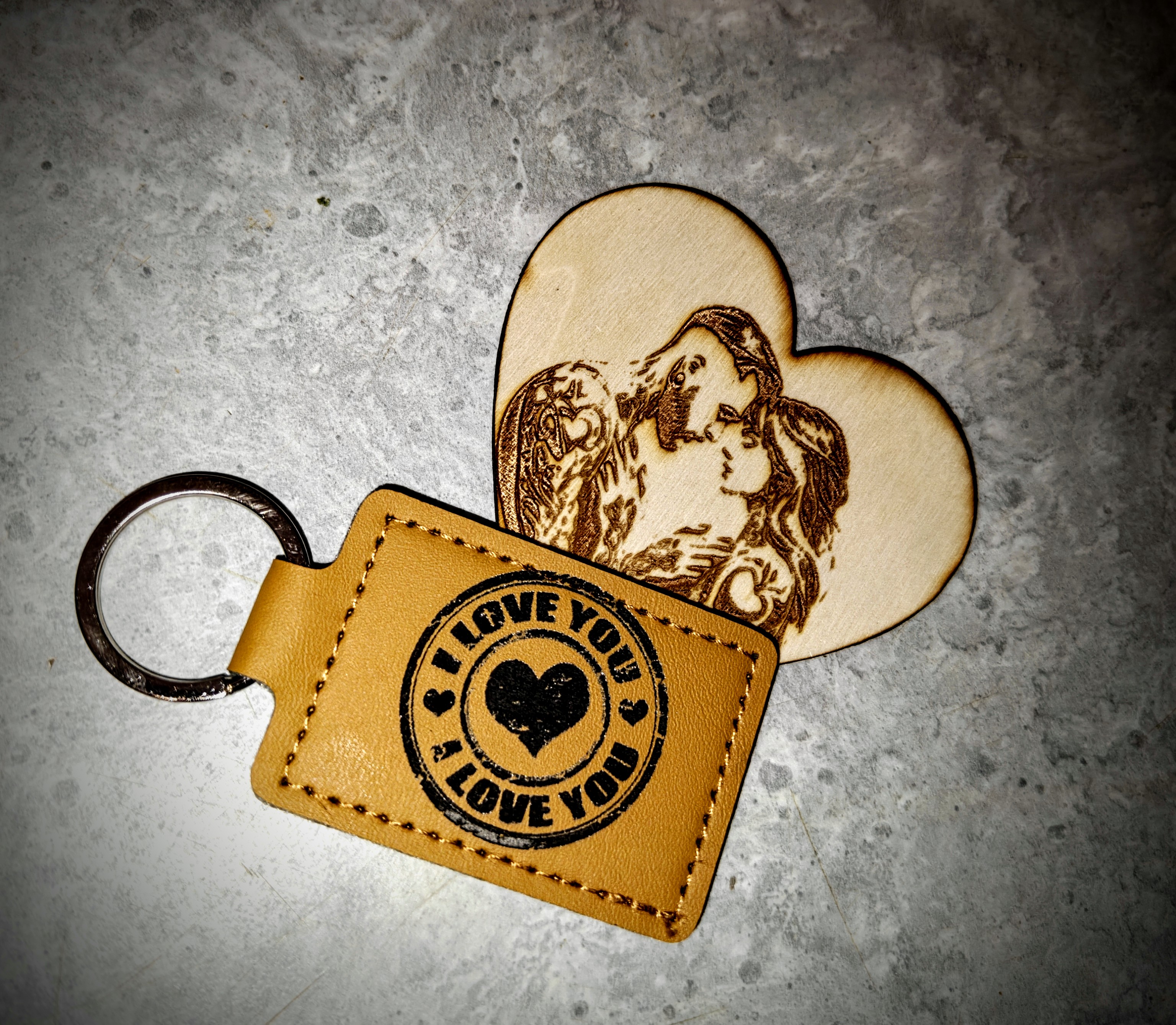 Fotograwer serce i brelok skórzany